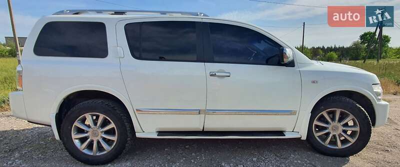 Внедорожник / Кроссовер Infiniti QX56 2007 в Каменском