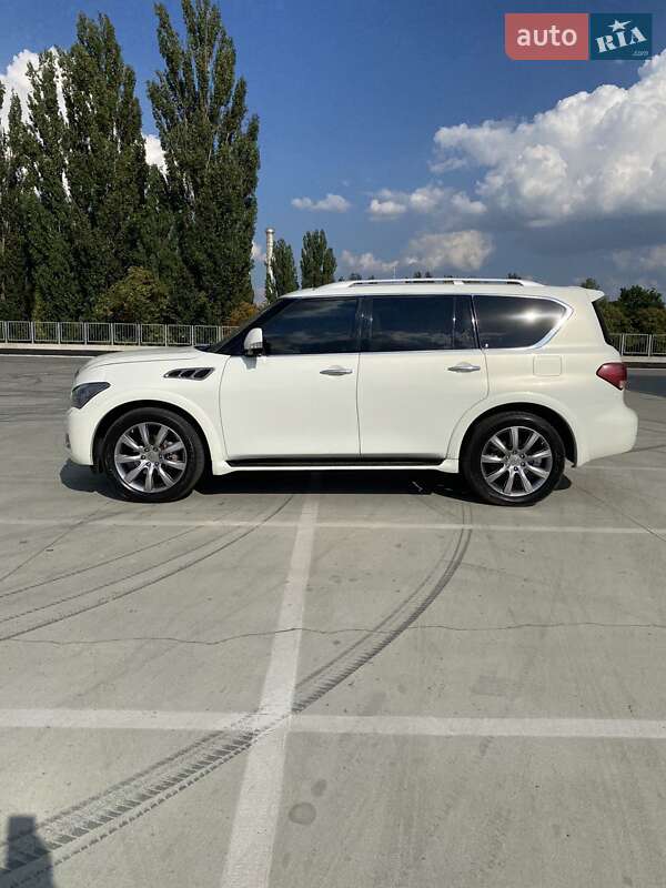 Внедорожник / Кроссовер Infiniti QX56 2012 в Киеве