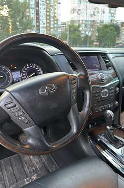 Позашляховик / Кросовер Infiniti QX56 2012 в Києві