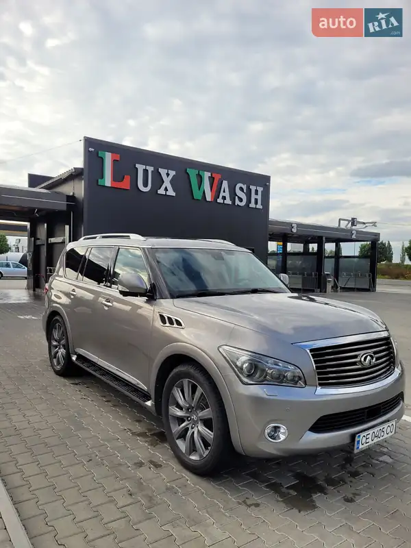 Infiniti QX56
