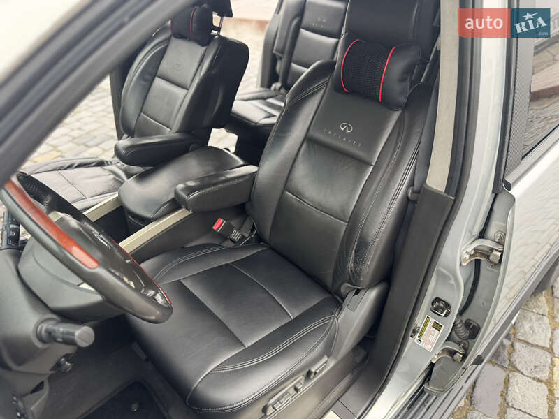 Позашляховик / Кросовер Infiniti QX56 2005 в Києві