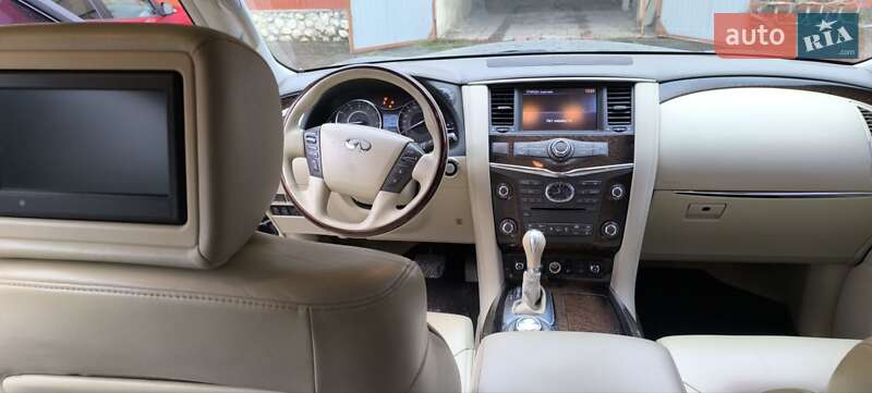 Внедорожник / Кроссовер Infiniti QX56 2011 в Тернополе