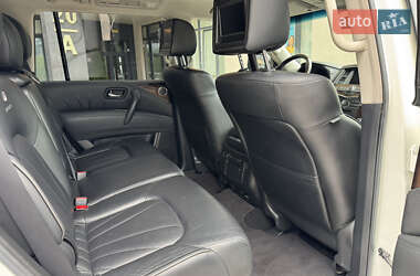 Внедорожник / Кроссовер Infiniti QX56 2011 в 