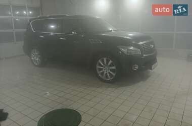 Позашляховик / Кросовер Infiniti QX56 2010 в 