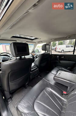 Внедорожник / Кроссовер Infiniti QX56 2012 в 