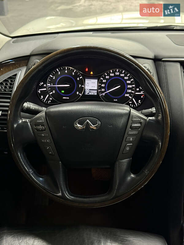 Внедорожник / Кроссовер Infiniti QX56 2012 в Одессе
