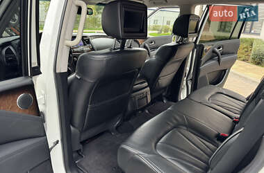 Внедорожник / Кроссовер Infiniti QX56 2011 в 