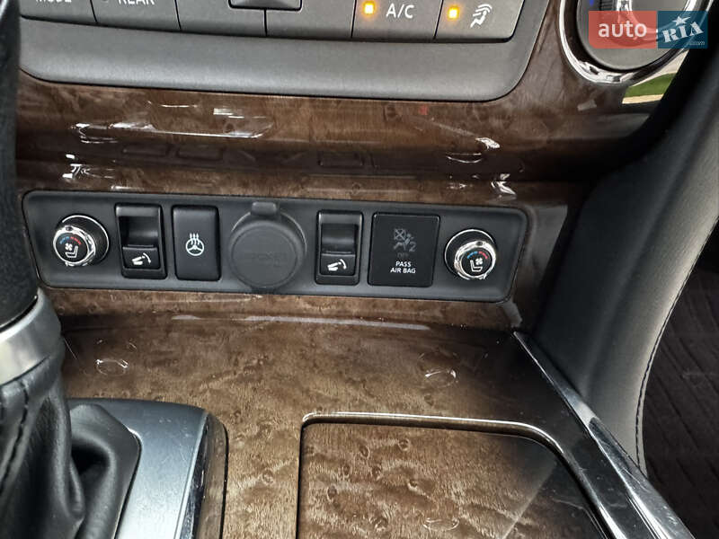 Внедорожник / Кроссовер Infiniti QX56 2011 в Киеве фото 44 Внедорожник / Кроссовер Infiniti QX56 2011 в Киеве