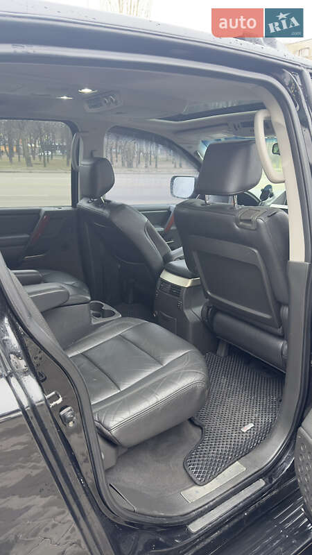 Внедорожник / Кроссовер Infiniti QX56 2005 в Киеве фото 6 Внедорожник / Кроссовер Infiniti QX56 2005 в Киеве