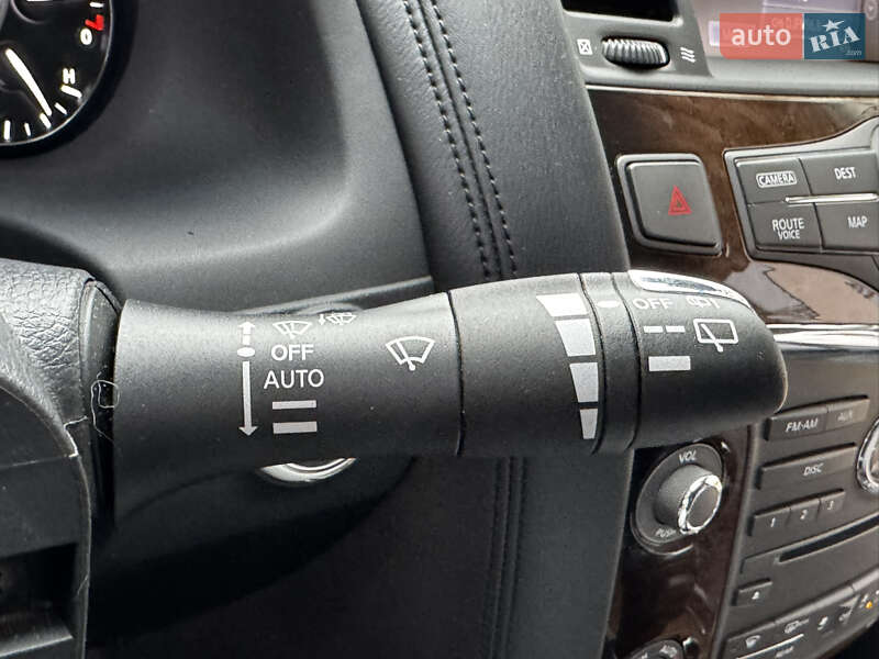 Внедорожник / Кроссовер Infiniti QX56 2011 в Киеве