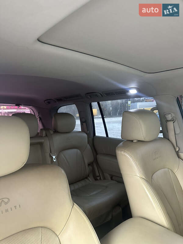 Внедорожник / Кроссовер Infiniti QX56 2011 в Тернополе