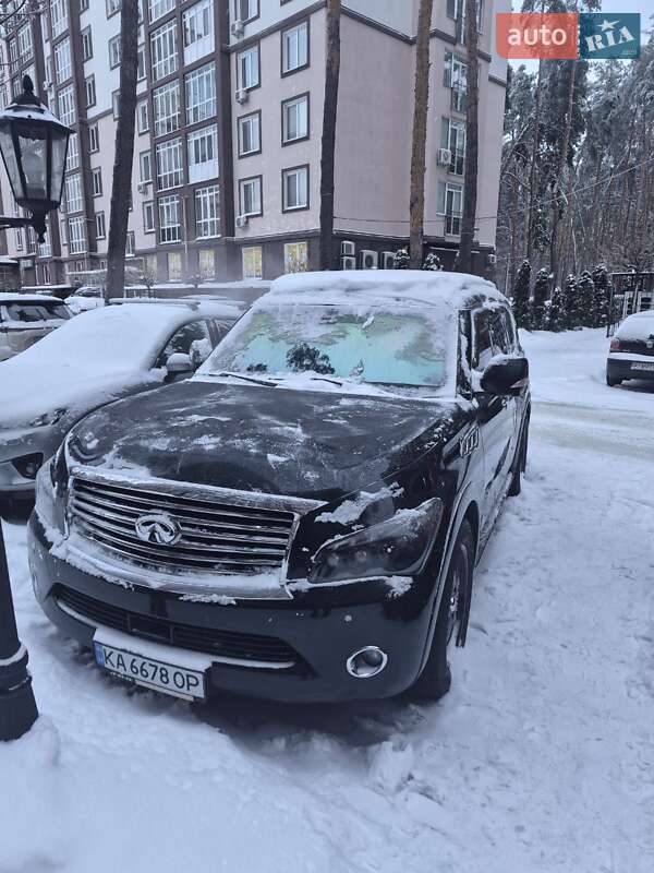 Infiniti QX56 2011