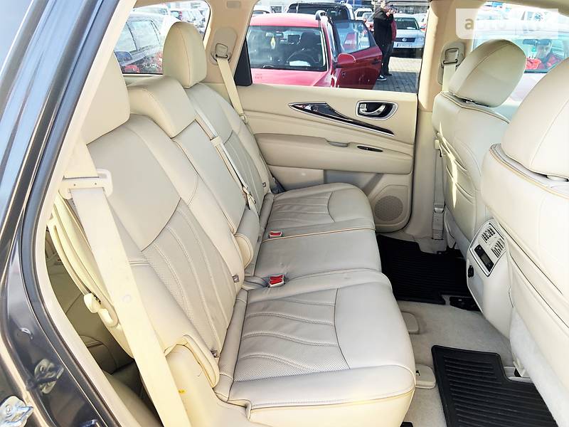 Позашляховик / Кросовер Infiniti QX60 2014 в Чернівцях