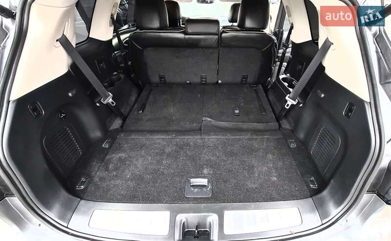 Внедорожник / Кроссовер Infiniti QX60 2019 в Киеве