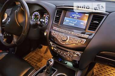 Внедорожник / Кроссовер Infiniti QX60 2018 в 