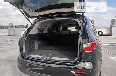 Внедорожник / Кроссовер Infiniti QX60 2015 в 
