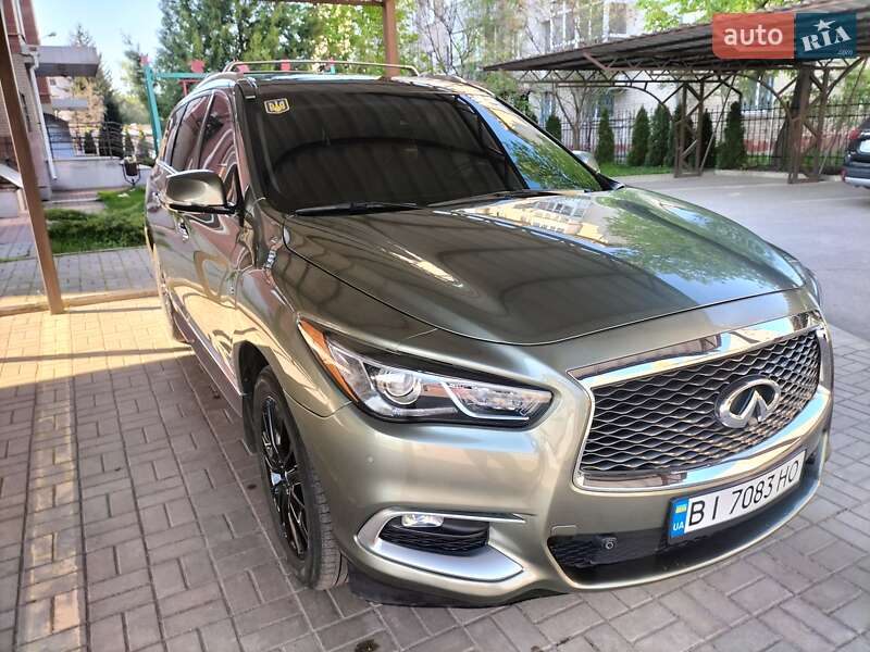 Внедорожник / Кроссовер Infiniti QX60 2016 в Кременчуге