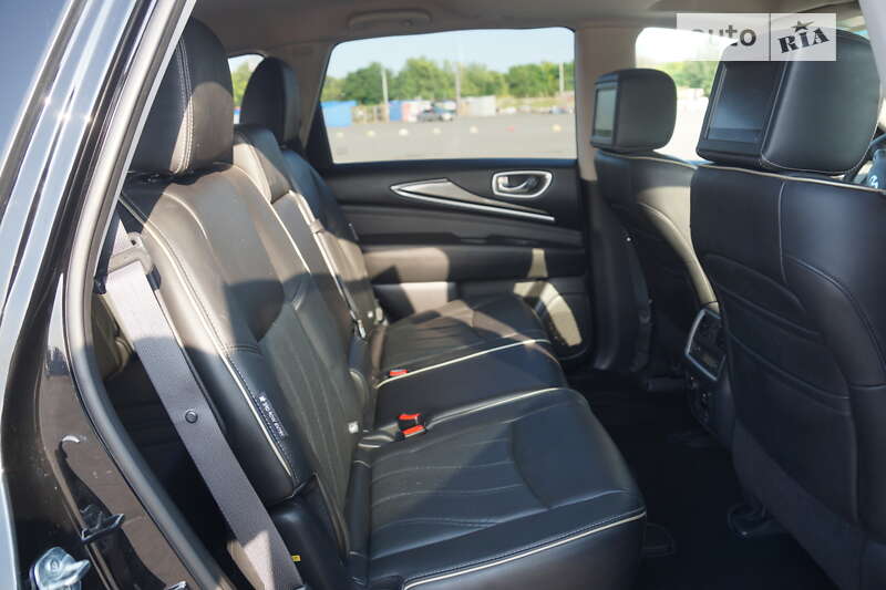 Внедорожник / Кроссовер Infiniti QX60 2018 в Днепре