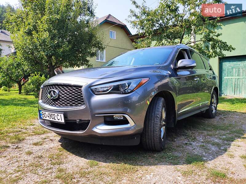 Позашляховик / Кросовер Infiniti QX60 2016 в Тернополі