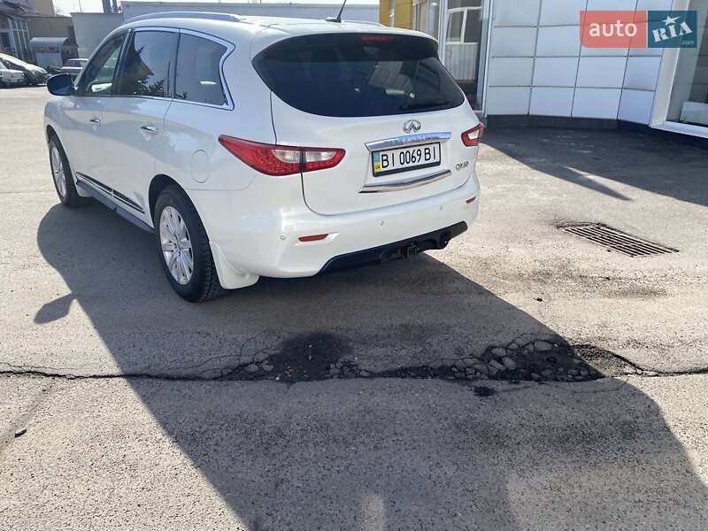 Позашляховик / Кросовер Infiniti QX60 2014 в Полтаві