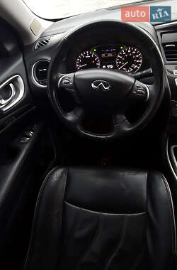 Внедорожник / Кроссовер Infiniti QX60 2016 в Чернигове