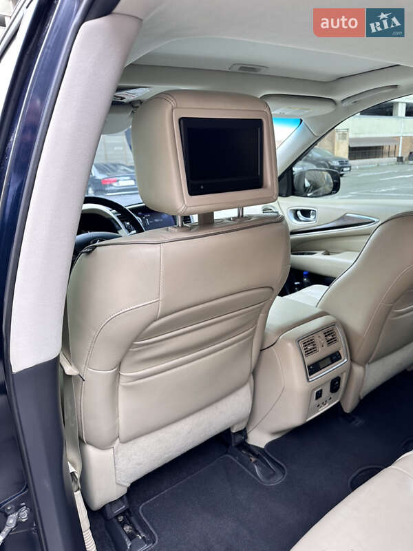 Позашляховик / Кросовер Infiniti QX60 2016 в Києві