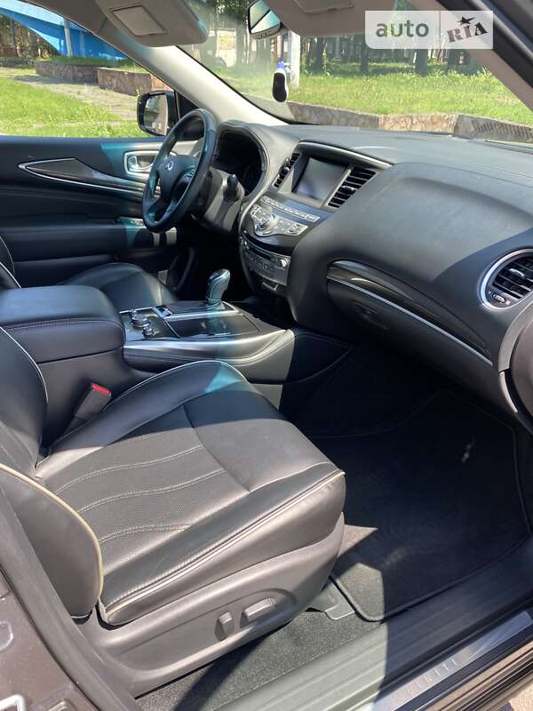 Внедорожник / Кроссовер Infiniti QX60 2016 в Хмельницком