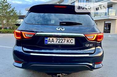 Позашляховик / Кросовер Infiniti QX60 2016 в Києві