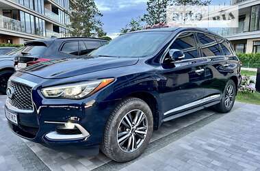 Позашляховик / Кросовер Infiniti QX60 2016 в Києві