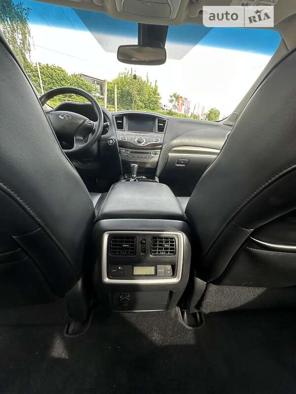 Внедорожник / Кроссовер Infiniti QX60 2015 в Черновцах