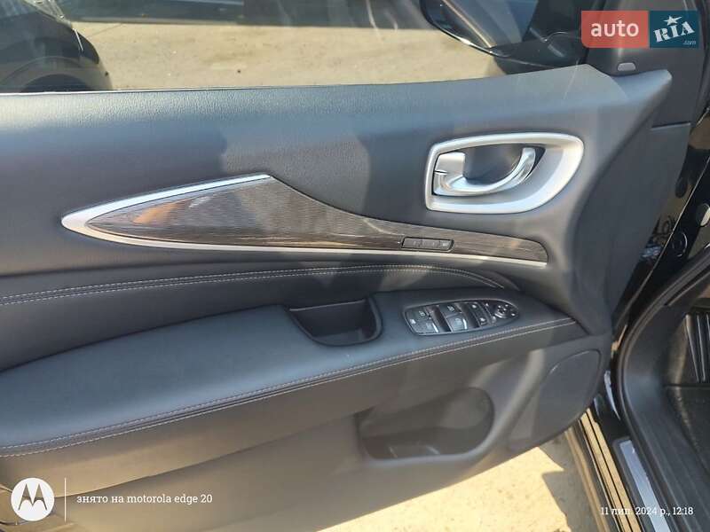 Внедорожник / Кроссовер Infiniti QX60 2019 в Киеве