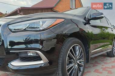 Внедорожник / Кроссовер Infiniti QX60 2016 в Киеве