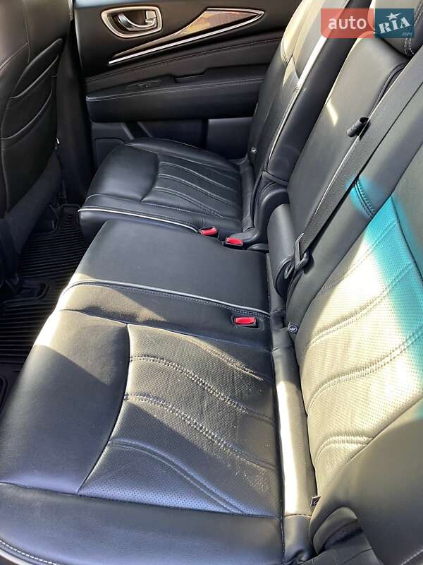 Позашляховик / Кросовер Infiniti QX60 2017 в Полтаві