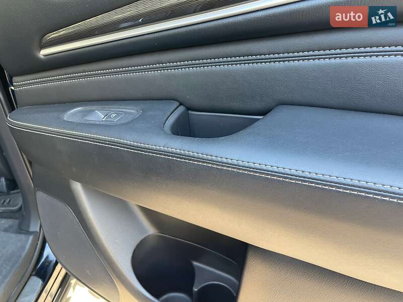 Позашляховик / Кросовер Infiniti QX60 2017 в Полтаві