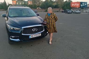 Позашляховик / Кросовер Infiniti QX60 2017 в 