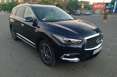 Позашляховик / Кросовер Infiniti QX60 2017 в 