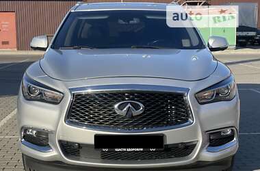 Внедорожник / Кроссовер Infiniti QX60 2017 в Черкассах