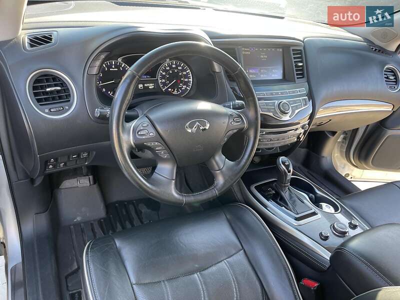 Внедорожник / Кроссовер Infiniti QX60 2017 в Черкассах