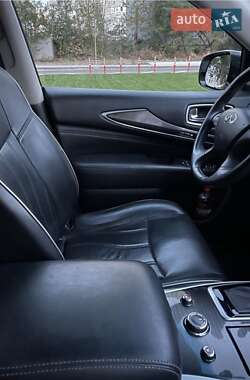 Внедорожник / Кроссовер Infiniti QX60 2016 в 
