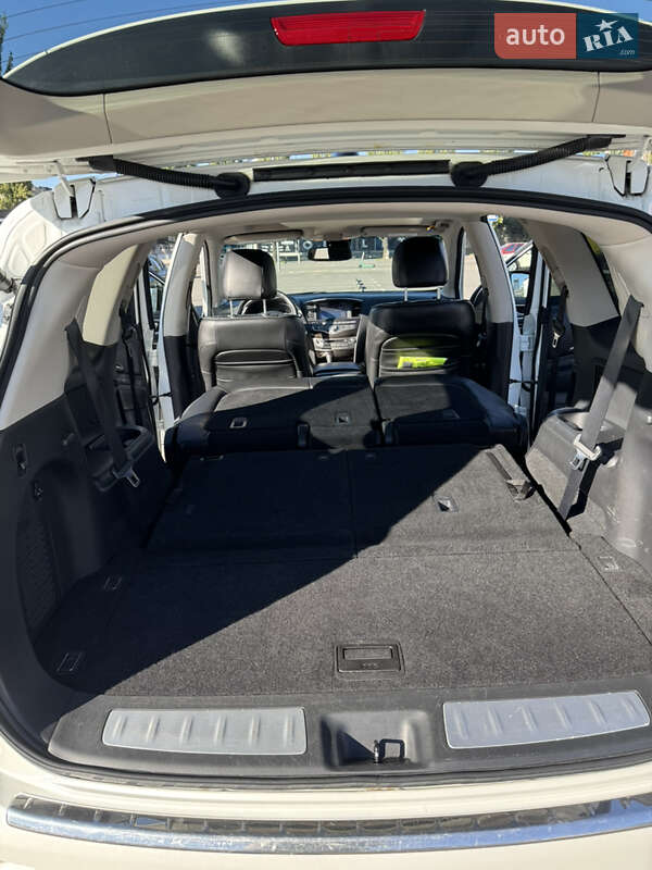 Внедорожник / Кроссовер Infiniti QX60 2015 в Киеве