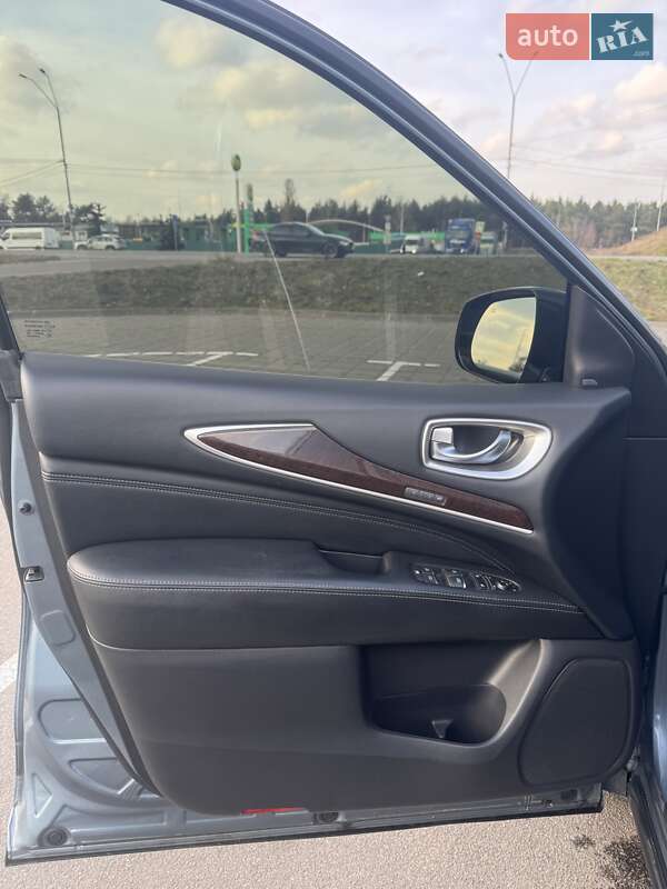 Позашляховик / Кросовер Infiniti QX60 2016 в Києві