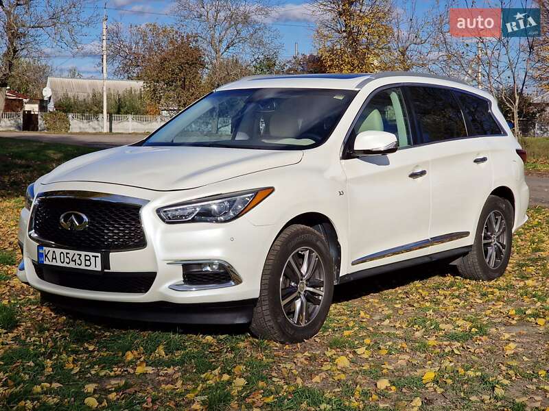 Позашляховик / Кросовер Infiniti QX60 2018 в Києві