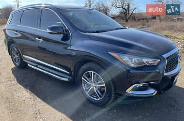 Позашляховик / Кросовер Infiniti QX60 2017 в 