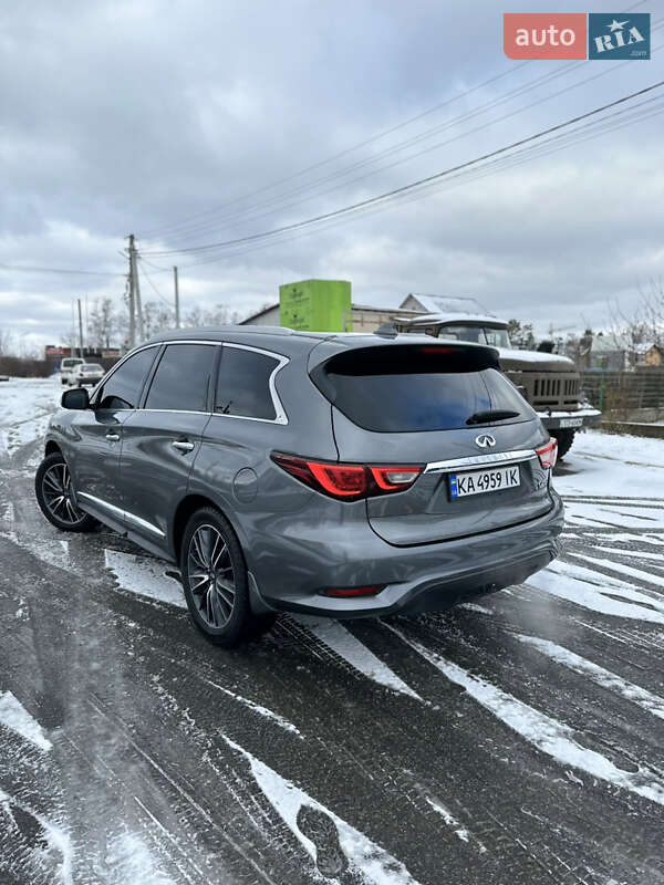 Внедорожник / Кроссовер Infiniti QX60 2017 в Ирпене