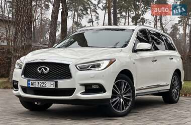 Позашляховик / Кросовер Infiniti QX60 2016 в Києві