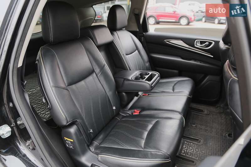 Внедорожник / Кроссовер Infiniti QX60 2017 в Киеве