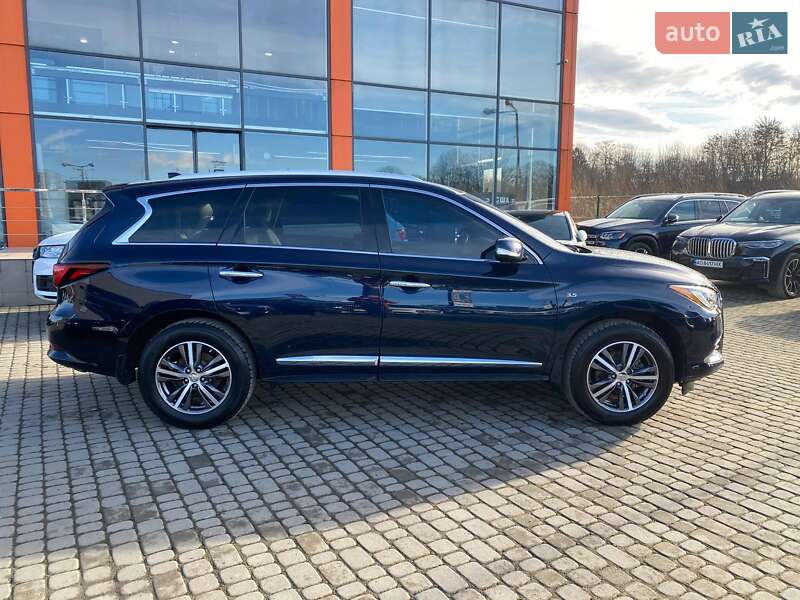 Внедорожник / Кроссовер Infiniti QX60 2018 в Львове