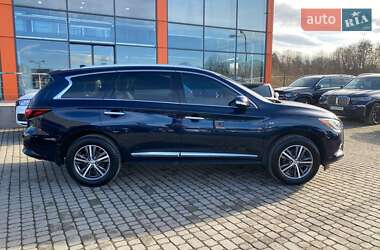 Позашляховик / Кросовер Infiniti QX60 2018 в 