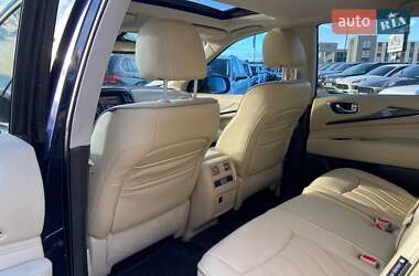 Позашляховик / Кросовер Infiniti QX60 2018 в 