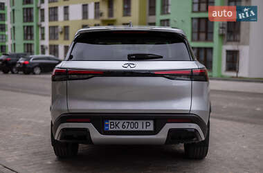 Позашляховик / Кросовер Infiniti QX60 2023 в 